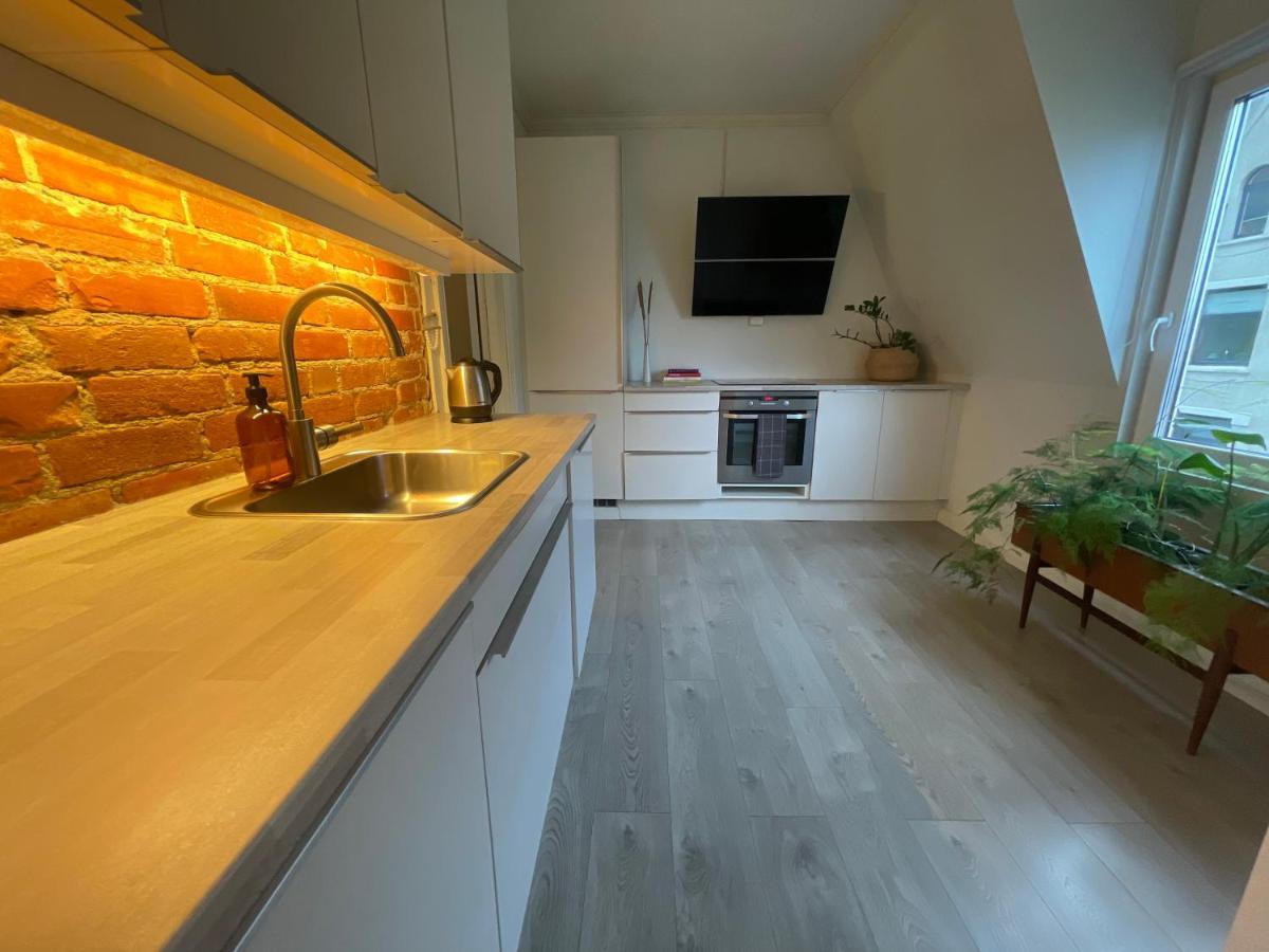 Charming Apartment In Alesund Center With Free Parking 外观 照片
